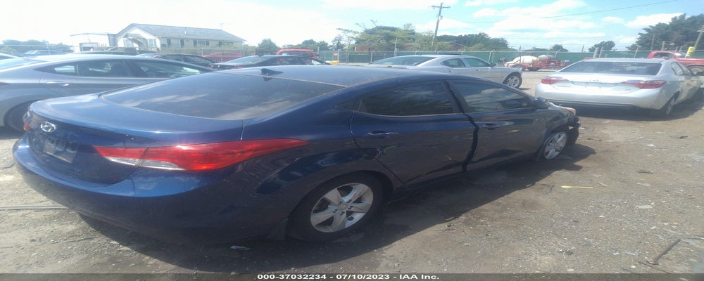 KMHDH4AE0DU715706 2013 HYUNDAI ELANTRA photo no. 4