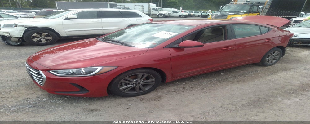 5NPD84LF6JH236612 2018 HYUNDAI ELANTRA photo no. 2