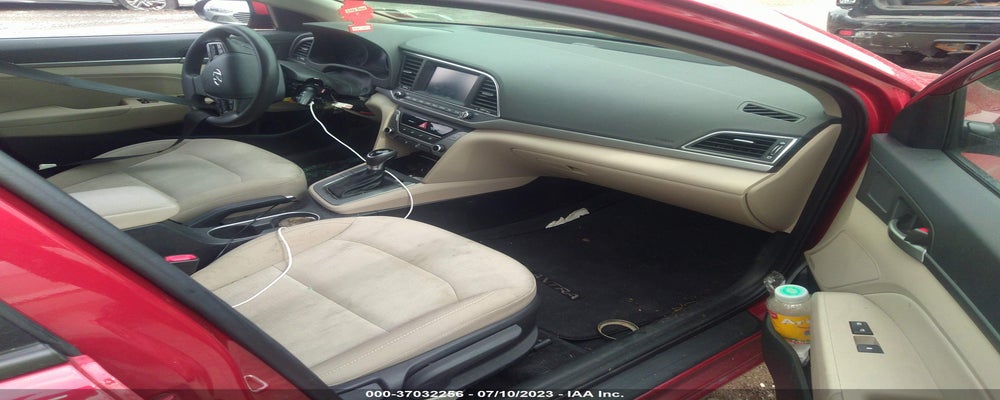 5NPD84LF6JH236612 2018 HYUNDAI ELANTRA photo no. 5