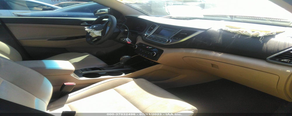 KM8J23A40GU208489 2016 HYUNDAI TUCSON photo no. 5