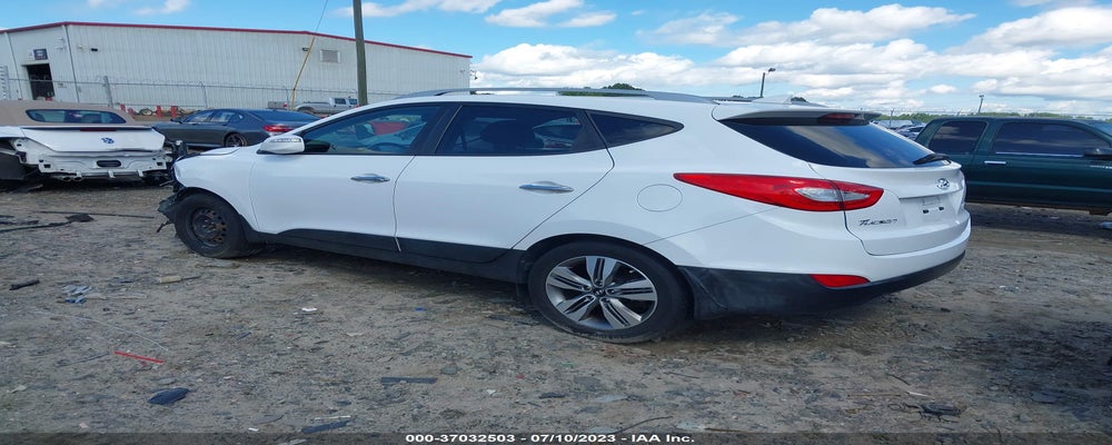 KM8JUCAGXFU026348 2015 HYUNDAI TUCSON photo no. 3