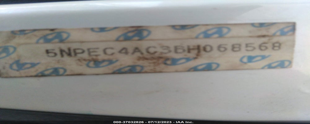 5NPEC4AC3BH068568 2011 HYUNDAI SONATA photo no. 9
