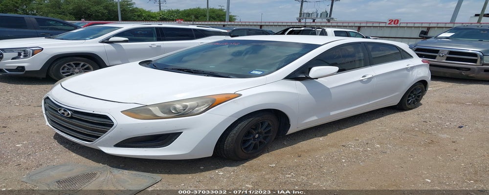 KMHD35LH5GU262764 2016 HYUNDAI ELANTRA GT photo no. 2