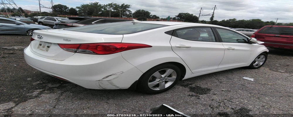 5NPDH4AE7DH171879 2013 HYUNDAI ELANTRA photo no. 4