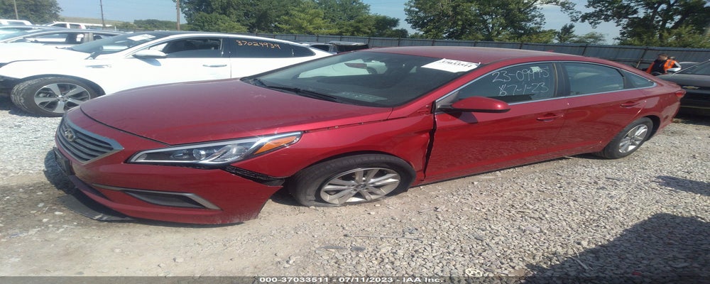 5NPE24AF1HH526002 2017 HYUNDAI SONATA photo no. 2