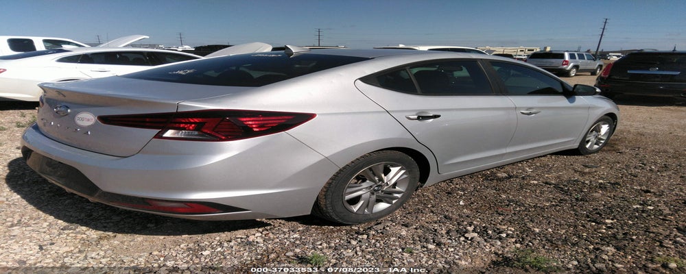 5NPD84LF3KH463368 2019 HYUNDAI ELANTRA photo no. 4