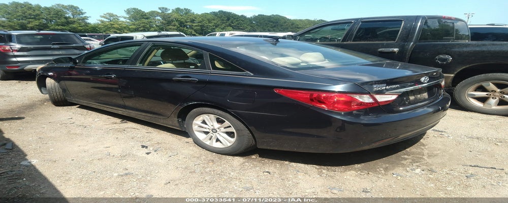 5NPEB4AC7BH101557 2011 HYUNDAI SONATA photo no. 3