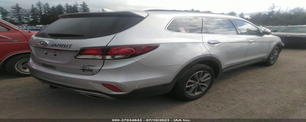 KM8SNDHF2HU165882 2017 HYUNDAI SANTA FE photo no. 4