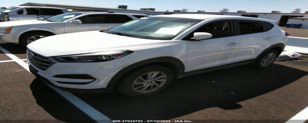 KM8J23A42HU391492 2017 HYUNDAI TUCSON photo no. 2