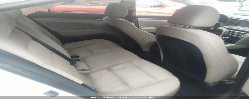 5NPD84LF5HH129531 2017 HYUNDAI ELANTRA photo no. 8