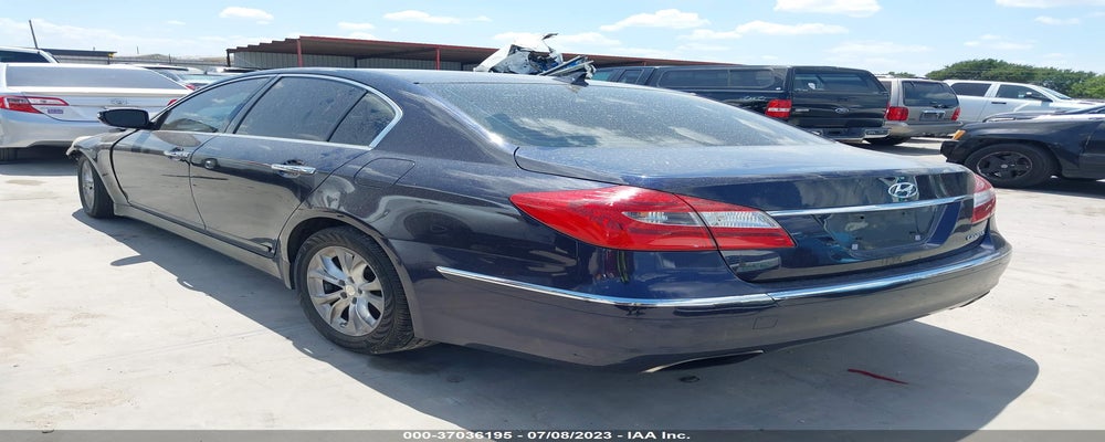 KMHGC4DD5CU177498 2012 HYUNDAI GENESIS photo no. 3