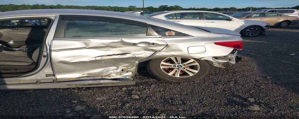 5NPEB4AC8EH861890 2014 HYUNDAI SONATA photo no. 6