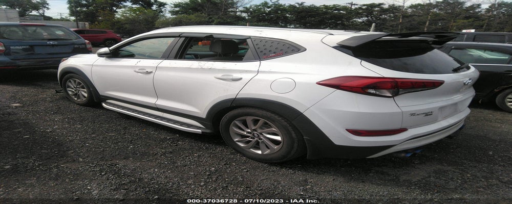 KM8J3CA27HU295627 2017 HYUNDAI TUCSON photo no. 3