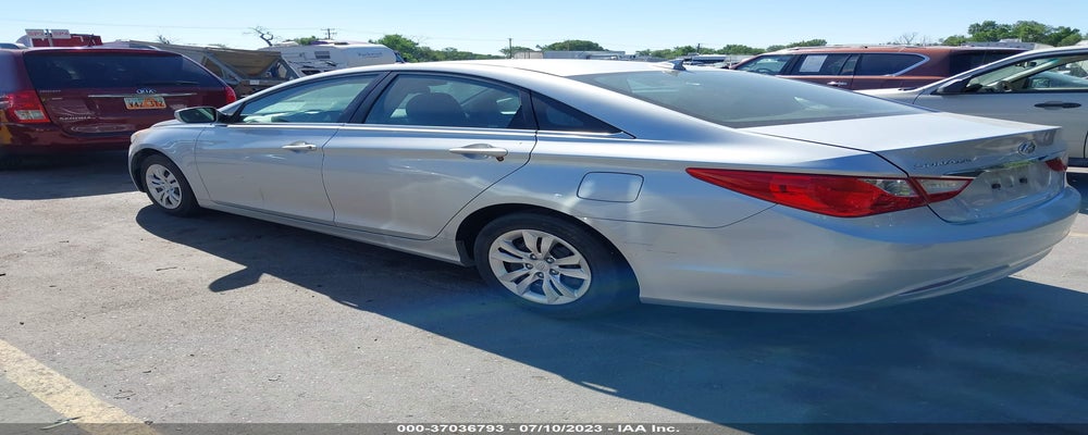 5NPEB4AC8CH366635 2012 HYUNDAI SONATA photo no. 3