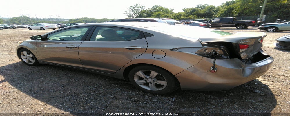 5NPDH4AE8DH290489 2013 HYUNDAI ELANTRA photo no. 3