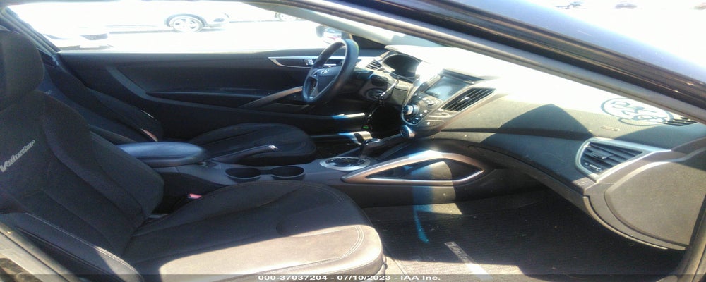 1FTHW26F0VEA10062 2012 HYUNDAI VELOSTER photo no. 5