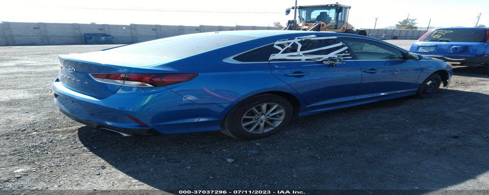 5NPE24AF5JH656404 2018 HYUNDAI SONATA photo no. 4