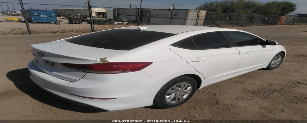 5NPD74LF1HH165087 2017 HYUNDAI ELANTRA photo no. 4