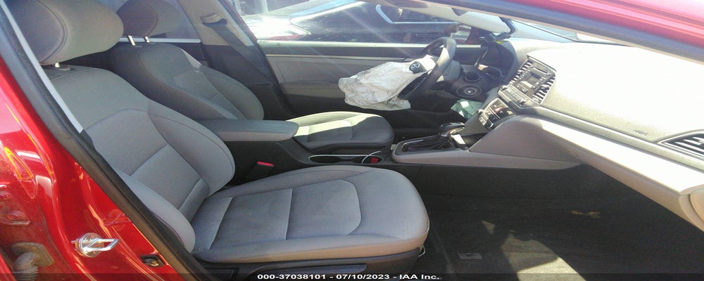 KMHD74LF1HU400489 2017 HYUNDAI ELANTRA photo no. 5