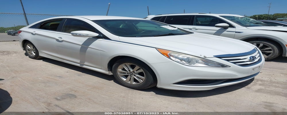 5NPEB4AC2EH934946 2014 HYUNDAI SONATA photo no. 24