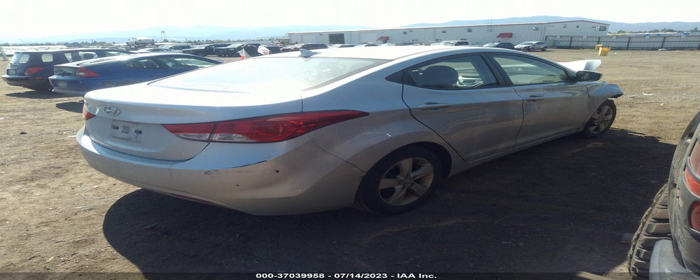 5NPDH4AE4CH086867 2012 HYUNDAI ELANTRA photo no. 4