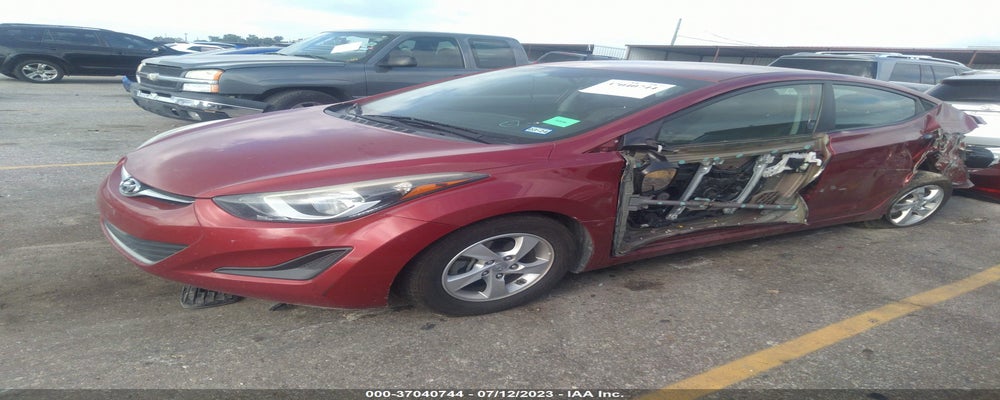 5NPDH4AE3FH577421 2015 HYUNDAI ELANTRA photo no. 2