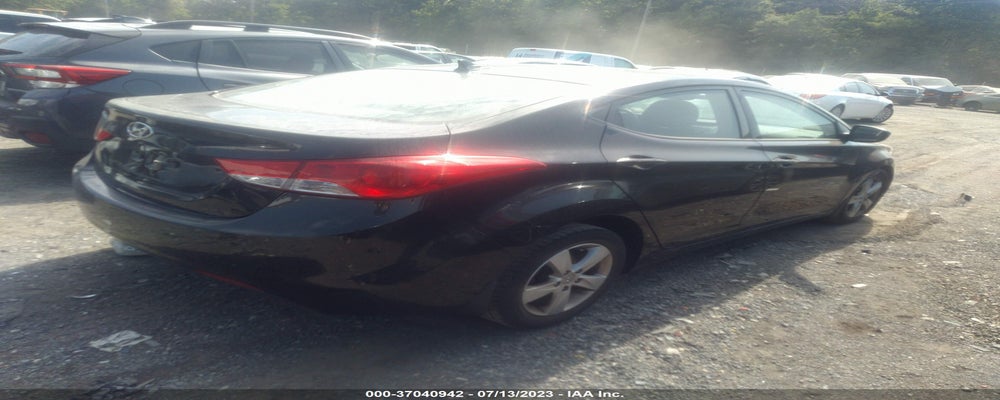 5NPDH4AE8DH397882 2013 HYUNDAI ELANTRA photo no. 4