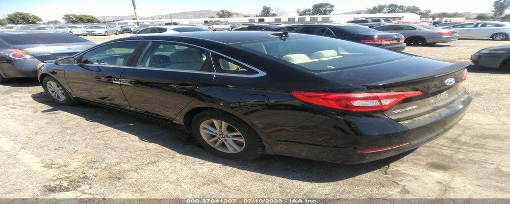 5NPE24AF3FH005134 2015 HYUNDAI SONATA photo no. 3