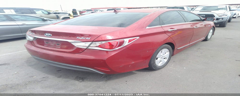KMHEC4A4XBA002692 2011 HYUNDAI SONATA photo no. 4