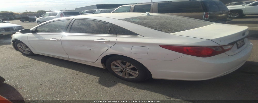 5NPEB4AC0BH270917 2011 HYUNDAI SONATA photo no. 3