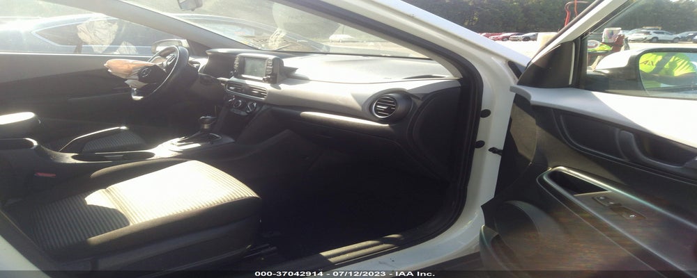 KM8K22AA0JU114379 2018 HYUNDAI KONA photo no. 5