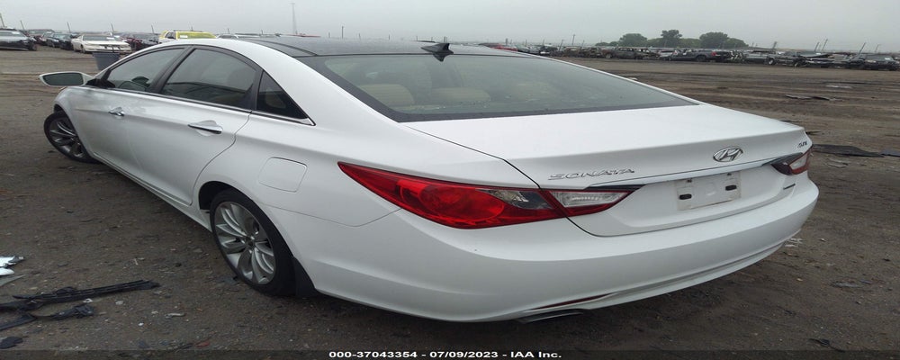 5NPEC4AB0CH411619 2012 HYUNDAI SONATA photo no. 3