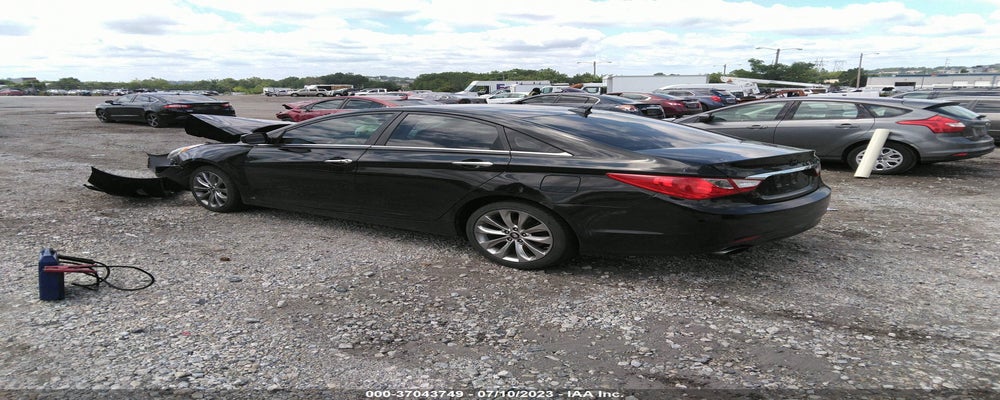 5NPEC4AC3BH249590 2011 HYUNDAI SONATA photo no. 3