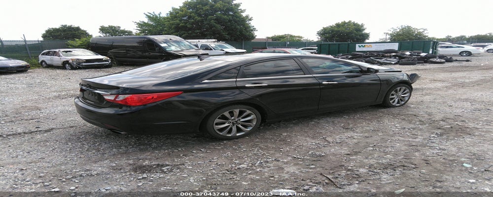 5NPEC4AC3BH249590 2011 HYUNDAI SONATA photo no. 4