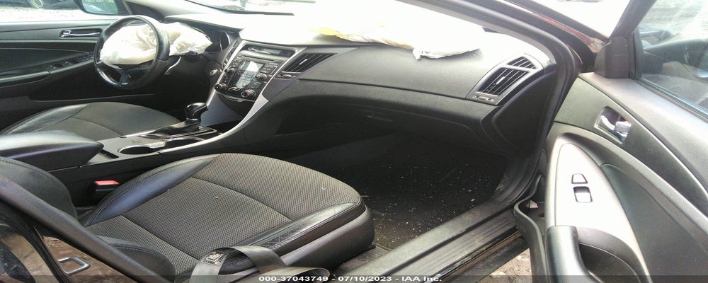 5NPEC4AC3BH249590 2011 HYUNDAI SONATA photo no. 5