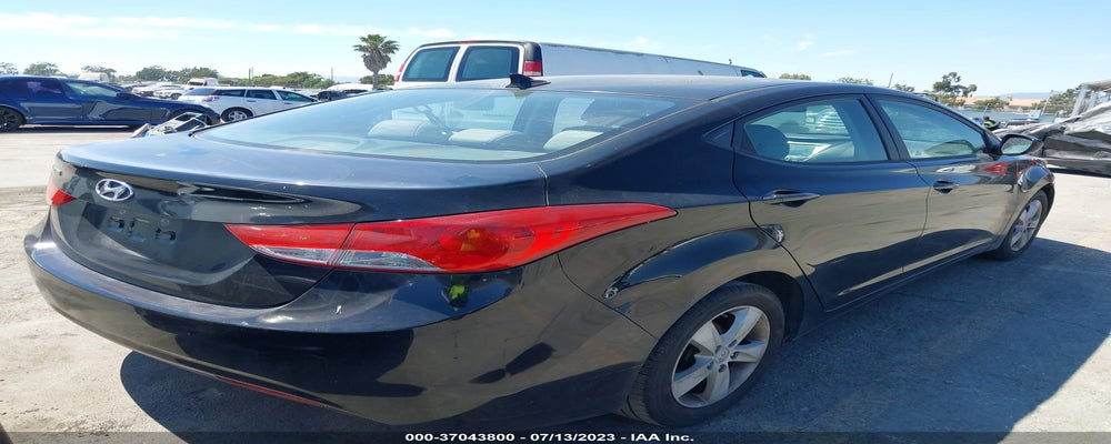 KMHDH4AE4BU099067 2011 HYUNDAI ELANTRA photo no. 4