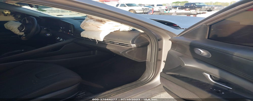 KMHLL4AG6PU447292 2023 HYUNDAI ELANTRA photo no. 5