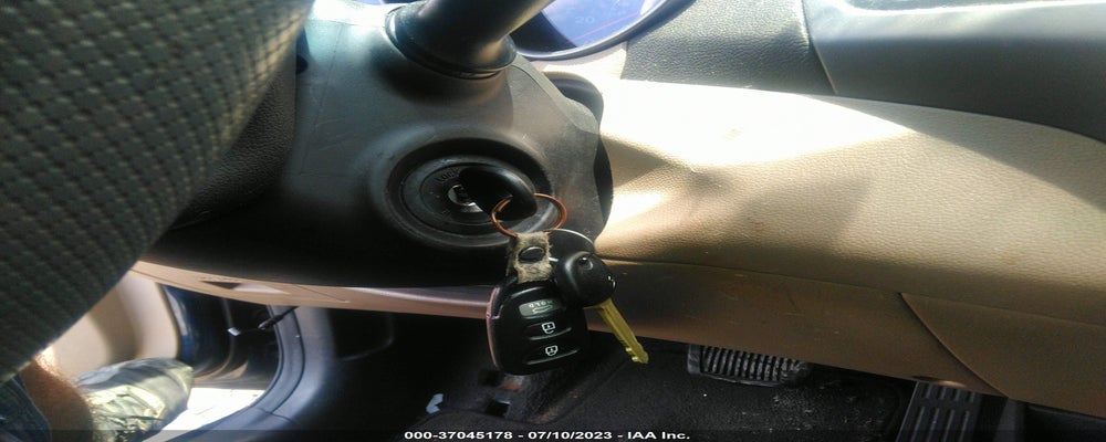 KMHDH4AE0FU252498 2015 HYUNDAI ELANTRA photo no. 11