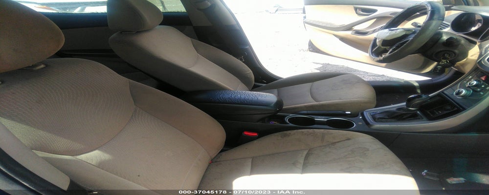 KMHDH4AE0FU252498 2015 HYUNDAI ELANTRA photo no. 5
