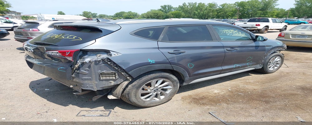 KM8J33A45JU689912 2018 HYUNDAI TUCSON photo no. 4