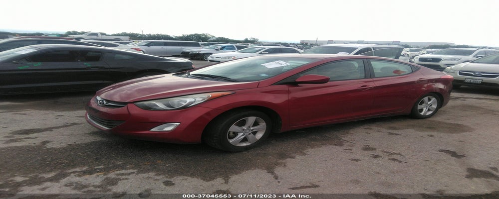 5NPDH4AE0DH315322 2013 HYUNDAI ELANTRA photo no. 2
