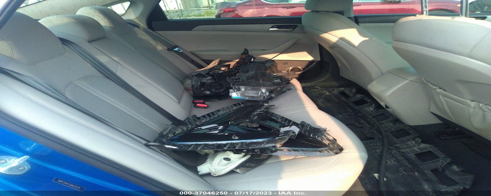 5NPE24AF3JH632375 2018 HYUNDAI SONATA photo no. 8