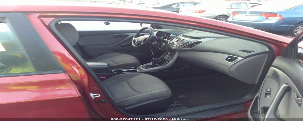 5NPDH4AE9FH567055 2015 HYUNDAI ELANTRA photo no. 5