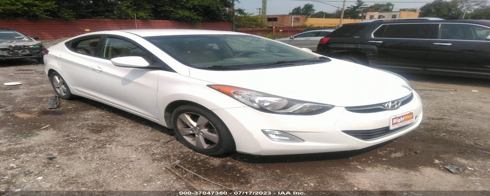 5NPDH4AE1DH219358 2013 HYUNDAI ELANTRA photo no. 24