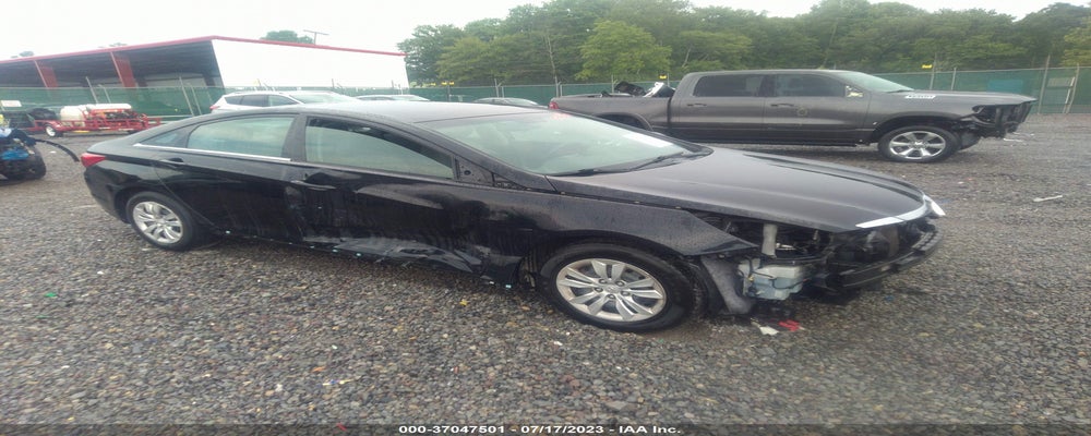 5NPEB4AC4CH400103 2012 HYUNDAI SONATA photo no. 2