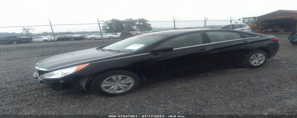 5NPEB4AC4CH400103 2012 HYUNDAI SONATA photo no. 2