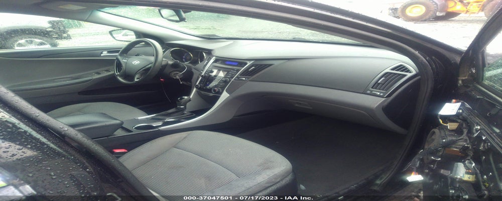 5NPEB4AC4CH400103 2012 HYUNDAI SONATA photo no. 5
