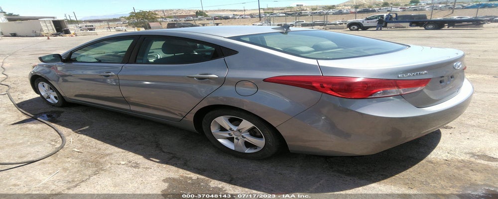 KMHDH4AE5BU137275 2011 HYUNDAI ELANTRA photo no. 3