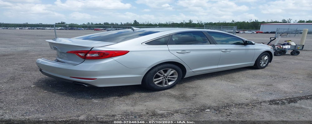 5NPE24AF6G8337361 2016 HYUNDAI SONATA photo no. 4