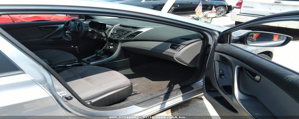 5NPDH4AE6FH650183 2015 HYUNDAI ELANTRA photo no. 5